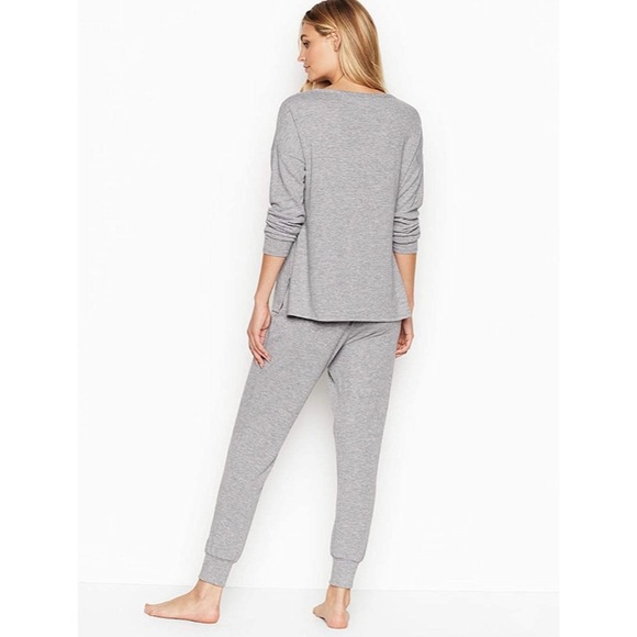 Victoria Secret jogger pj set ✨💞 - Picture 3 of 4